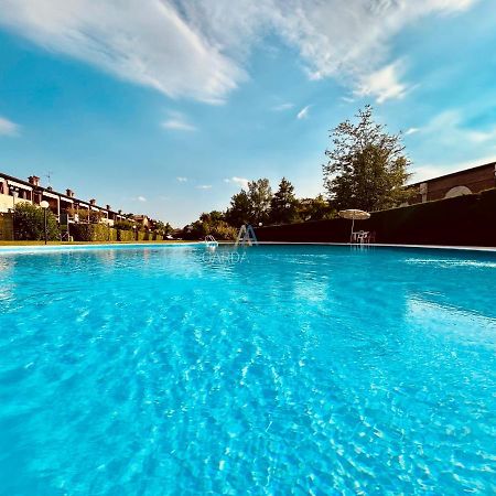 Artemide Apartment - A Soli 150M Dal Lago Di Garda Sirmione Eksteriør bilde