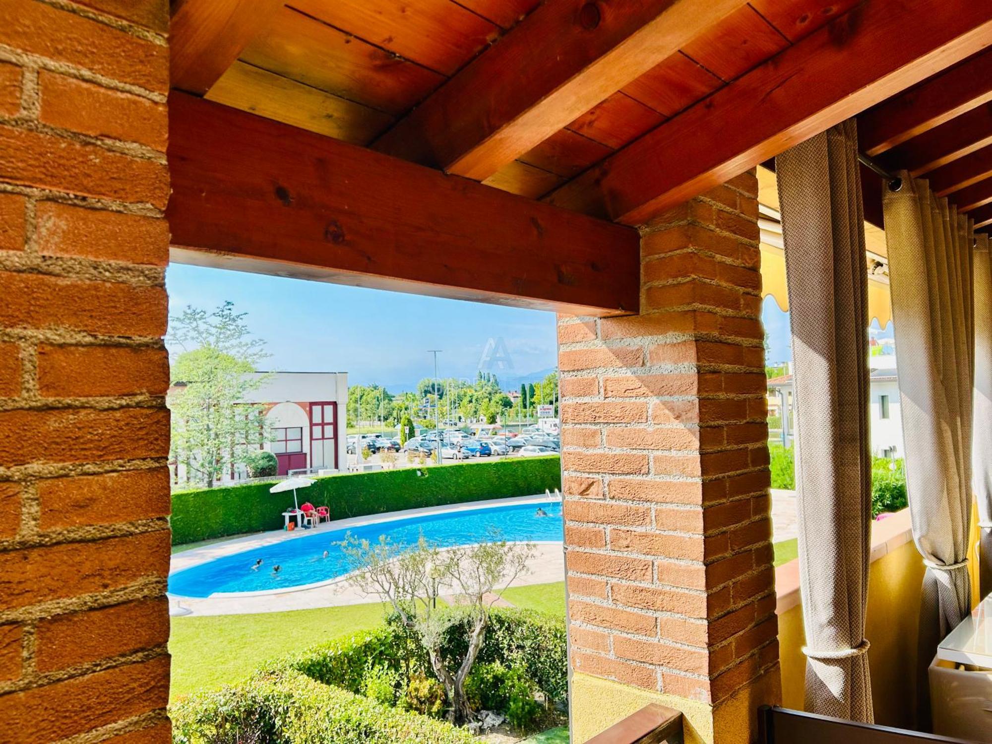 Artemide Apartment - A Soli 150M Dal Lago Di Garda Sirmione Eksteriør bilde