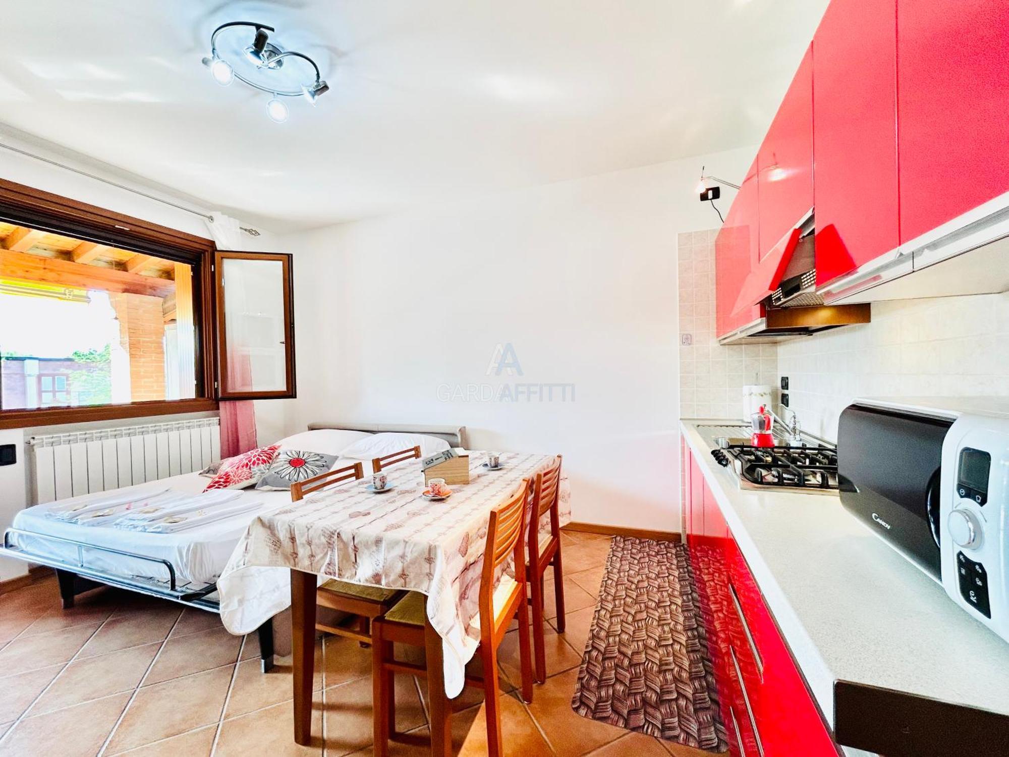 Artemide Apartment - A Soli 150M Dal Lago Di Garda Sirmione Eksteriør bilde